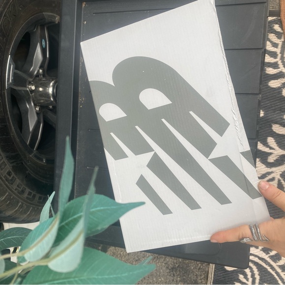 990v6 new balance shoes - Picture 6 of 7